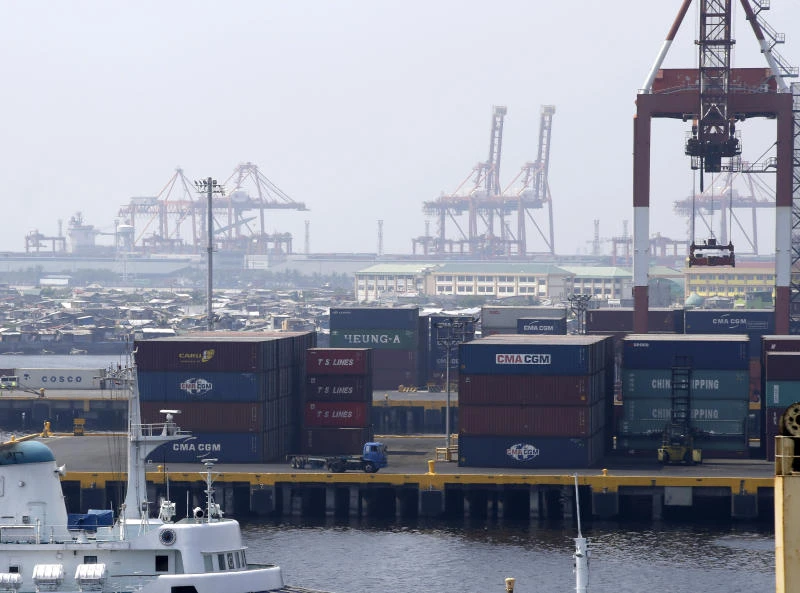 Disasters dampen Philippine economic growth in Q1