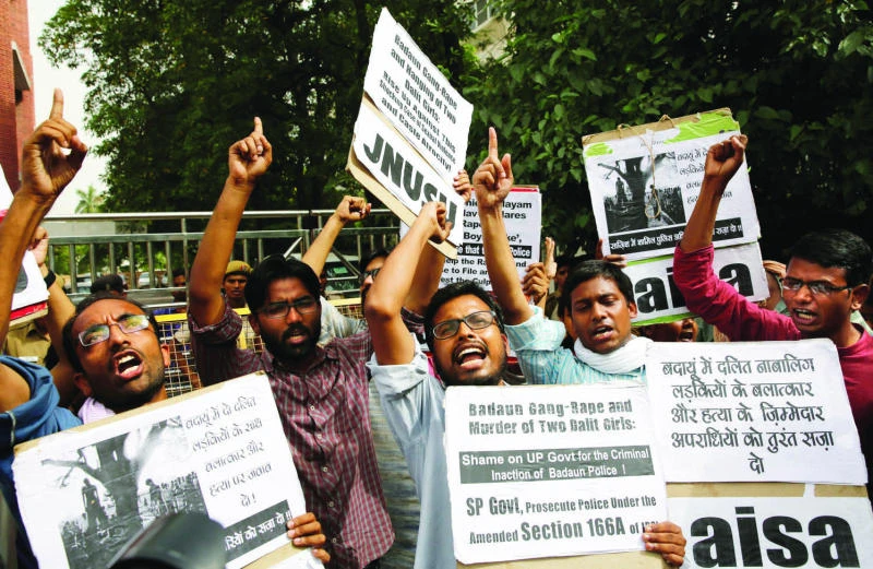 Indian rape accused’s father beats victim’s mother