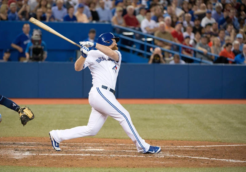 Blue Jays on a roll, top Rays 9-6