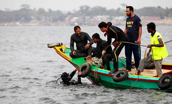 Six dead, 19 missing as Bangladesh ferry sinks
