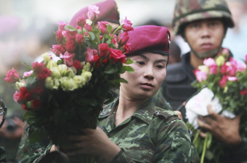Thai ministry says blocks Facebook to stem anti-coup criticism