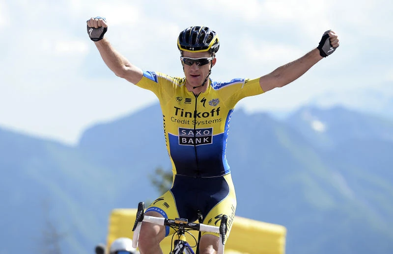 Quintana nears Giro win after holding off rivals