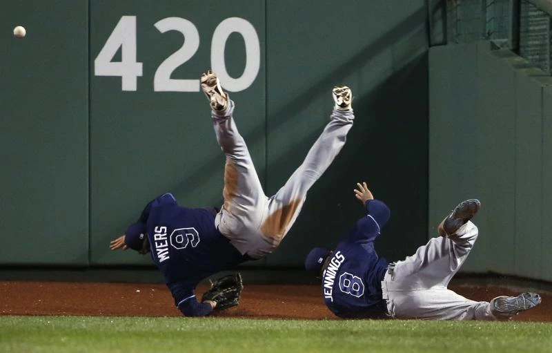 Red Sox outlast Rays 3-2 on wild night at Fenway