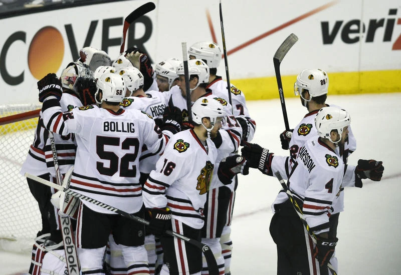 Kane stars as Hawks force Game 7