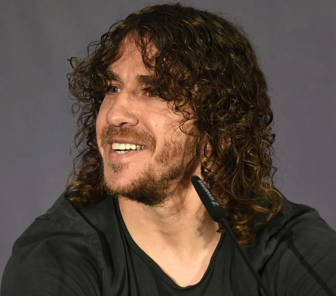 Puyol bids emotional farewell to Barcelona