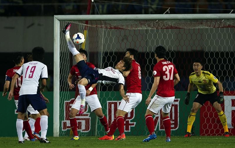 Guangzhou storms into Asian quarterfinals