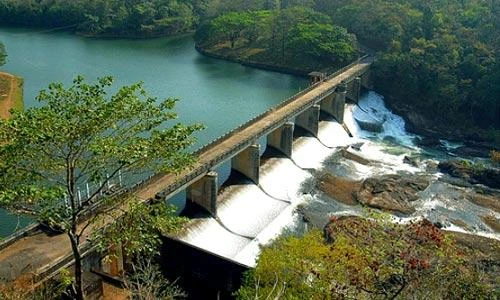 Kerala protests, Tamil Nadu elated as court raises Mullaperiyar water level