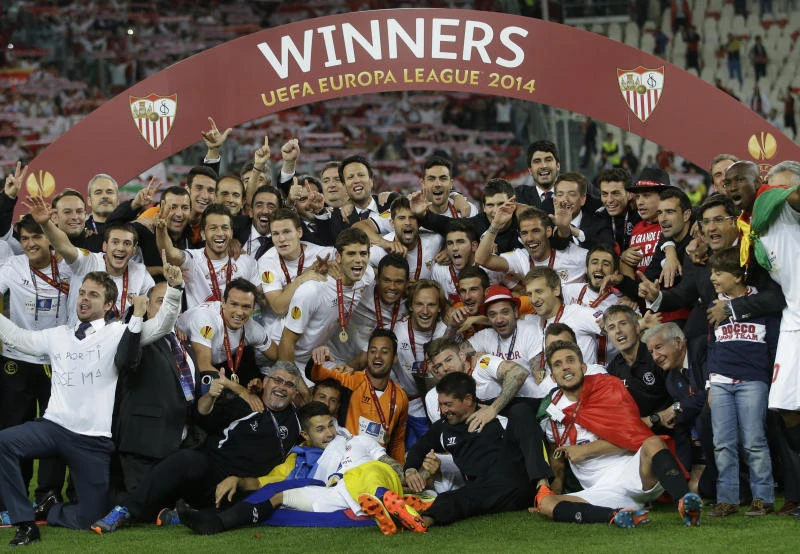 Sevilla stuns Benfica on penalties to extend Euro jinx
