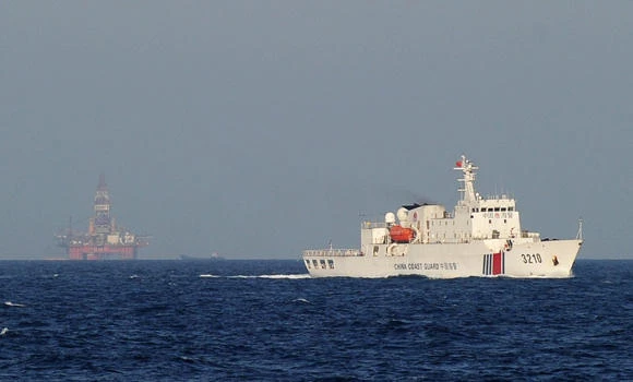 Vietnam, China trade raps over sinking of fishing boat