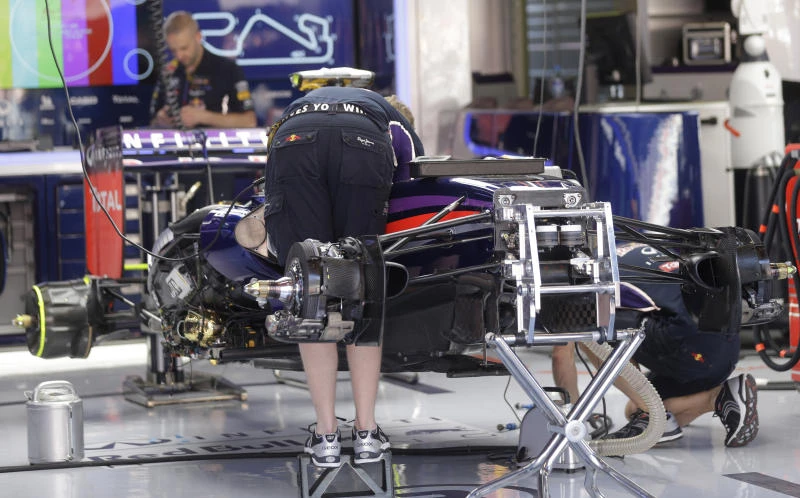 Vettel calls chassis change a ‘sanity check’