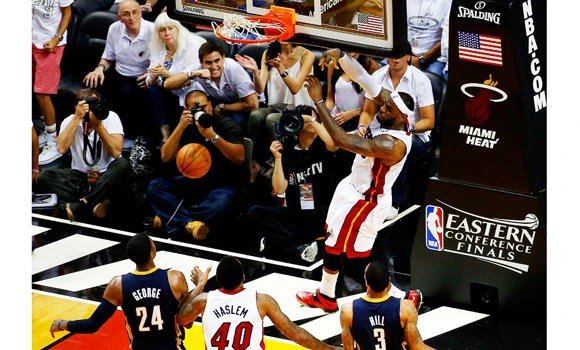 LeBron on fire as Heat go 3-1 up over Pacers