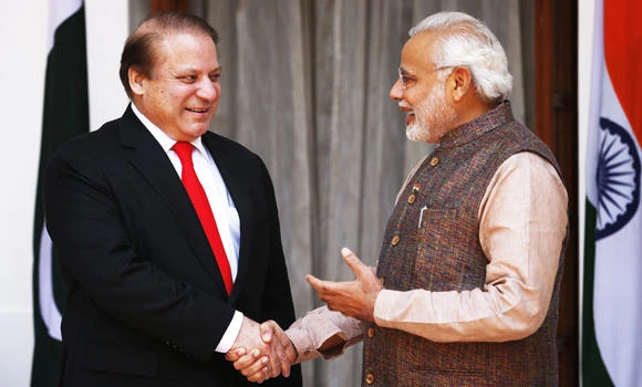 India's new PM holds talks with Pakistani rival