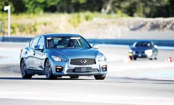 Infiniti cars prove their super agility on French Paul Ricard circuit