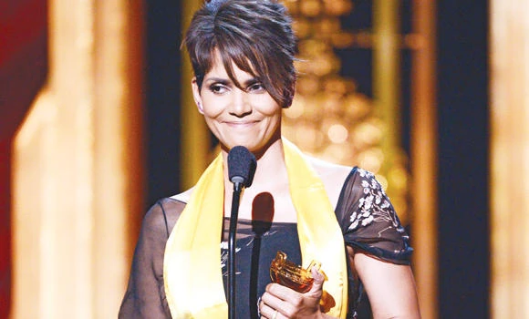 Hollywood hosts China’s Huading Film Awards