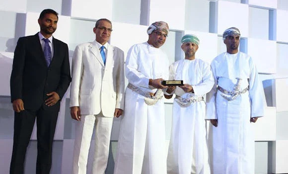 Oman Air scoops 3 titles
at Oman Web Awards