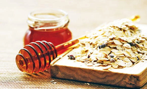 Skin care in summer with natural masks