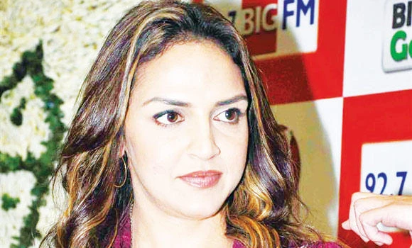 Esha Deol to make debut as producer