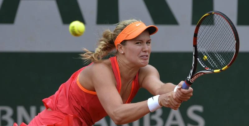 Bouchard targets first Slam final against Sharapova