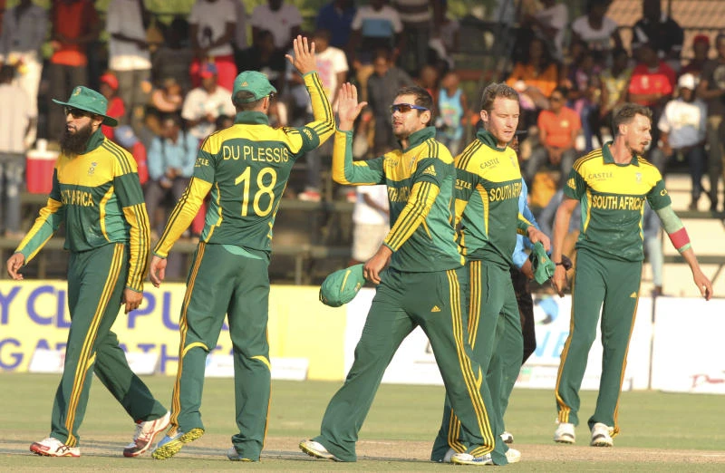 Utseya hat trick in vain as South Africa zaps Zimbabwe