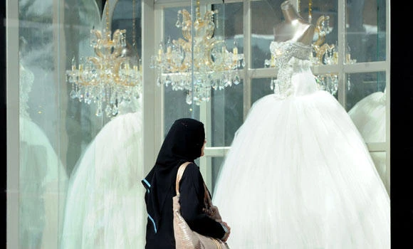 Rising costs making a dent in marriage dreams