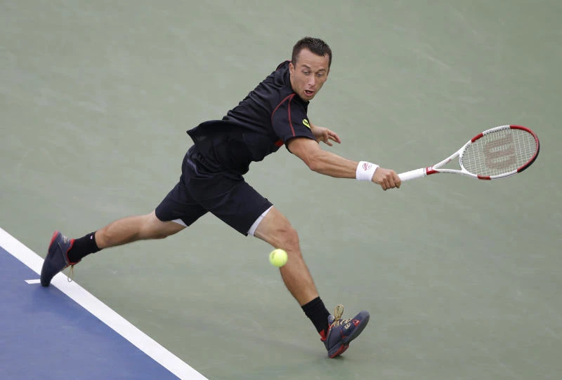 Isner loses to Kohlschreiber in US Open 3rd round