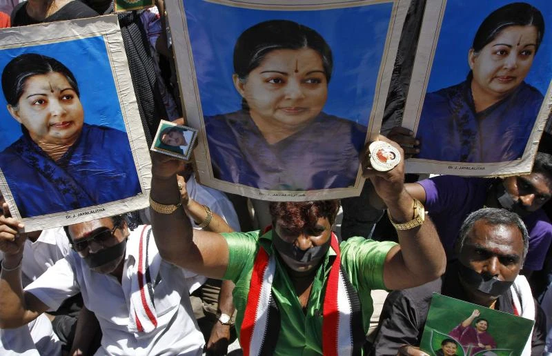 India ex-film star politician Jayalalithaa holds crisis talks in jail
