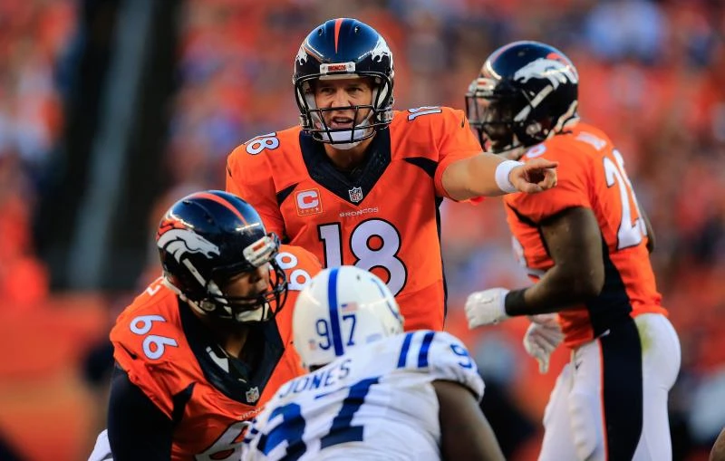 Manning gets Broncos off to winning start over Colts