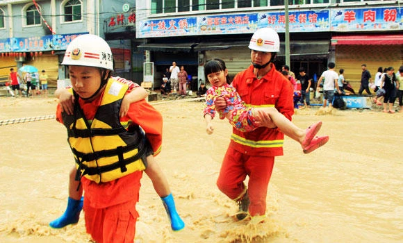 44 die in Southwest China floods