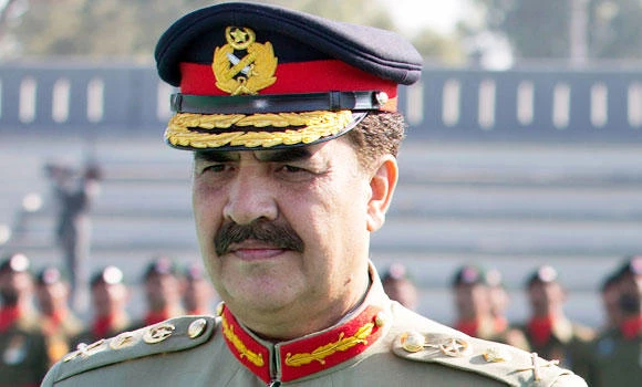‘Army chief held off generals seeking to oust Pakistan PM’