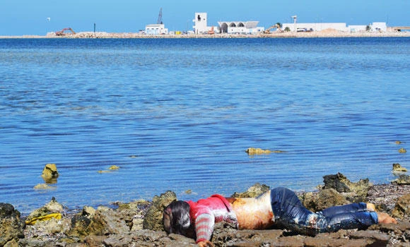 15 migrants’ bodies found near ripped inflatable boat in Libya
