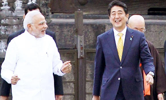Indian PM tours ancient Japanese city