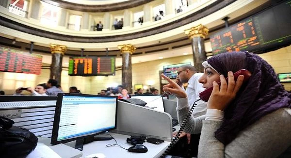 Qatar stocks hit all-time high; Tadawul edges up