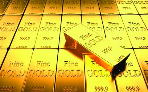 Gold prices dive to 2.5-month low