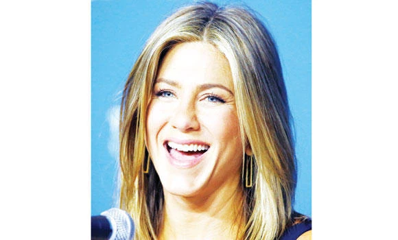 Aniston gets Oscar buzz for ‘Cake’