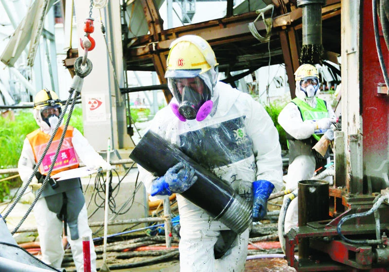 Japan paper apologizes for false Fukushima report