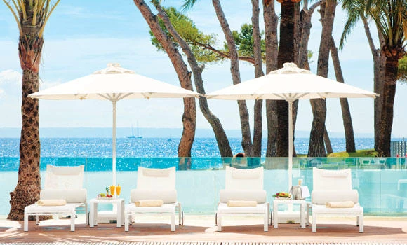 Mallorca: Picturesque beaches, cool gardens and a bit of history