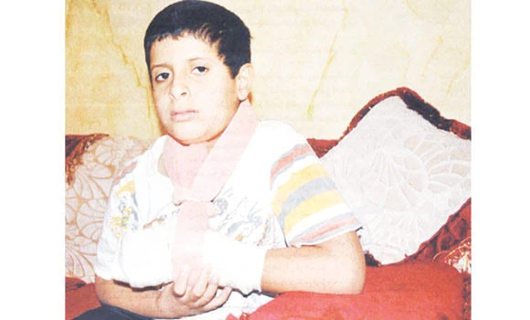 Teacher ‘whips student, breaks finger’