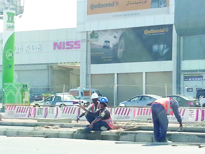 Jeddah registers highest number of mid-day work ban violations