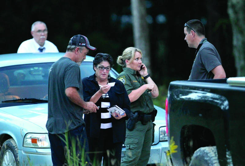 Man kills daughter, six grandchildren