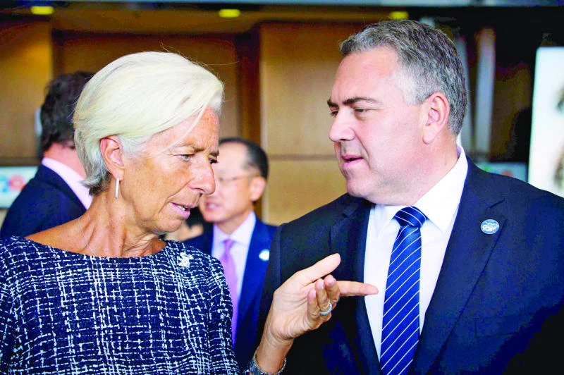 G20 vows to breathe new life into world economy