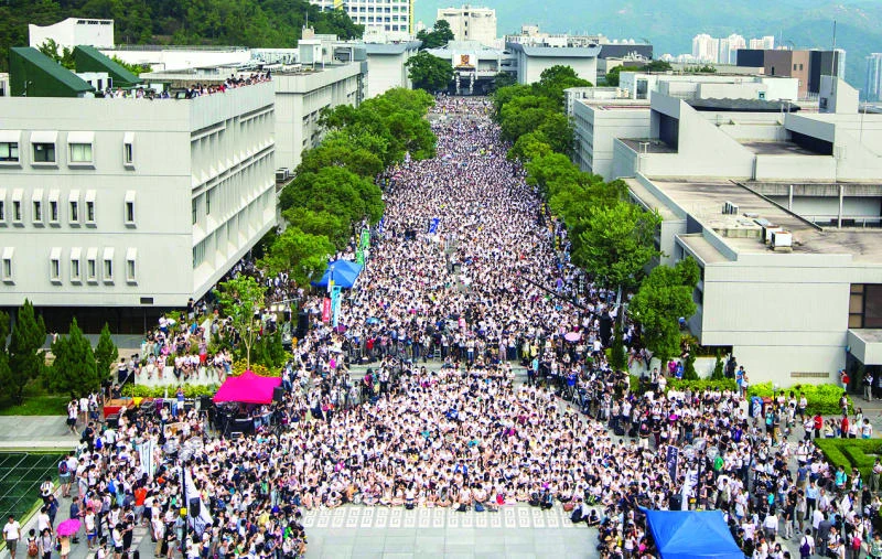 Thousands of students rally for democracy in Hong Kong