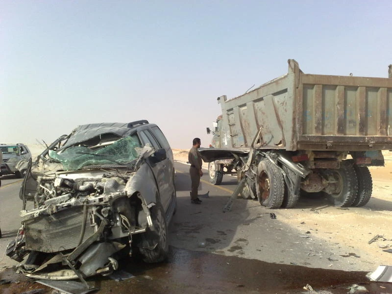 Road accidents claim 17 lives