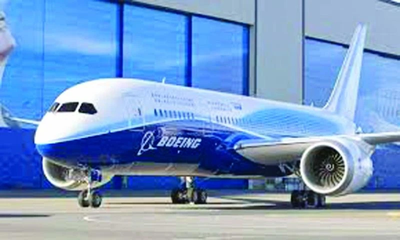 Boeing Dreamliner makes emergency landing in Scotland
