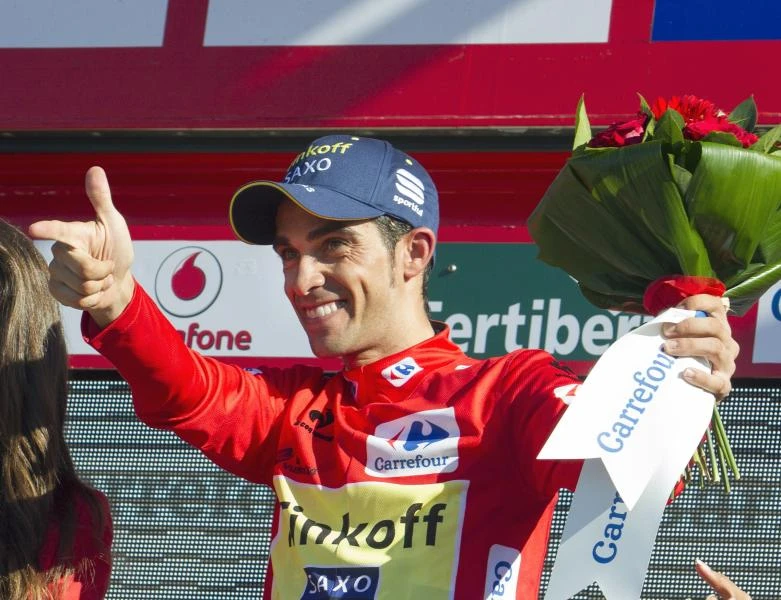 Contador takes over from leader Quintana as Martin tops stage