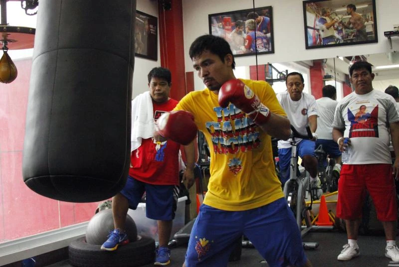Stop blabbing and fight me, Pacquiao tells Mayweather