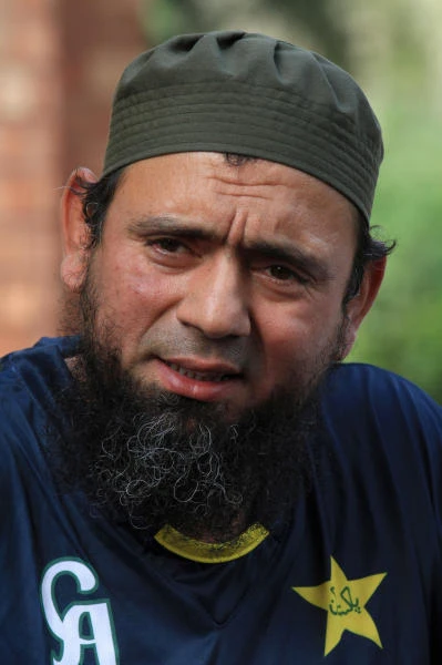 Mushtaq targets Ajmal return before World Cup