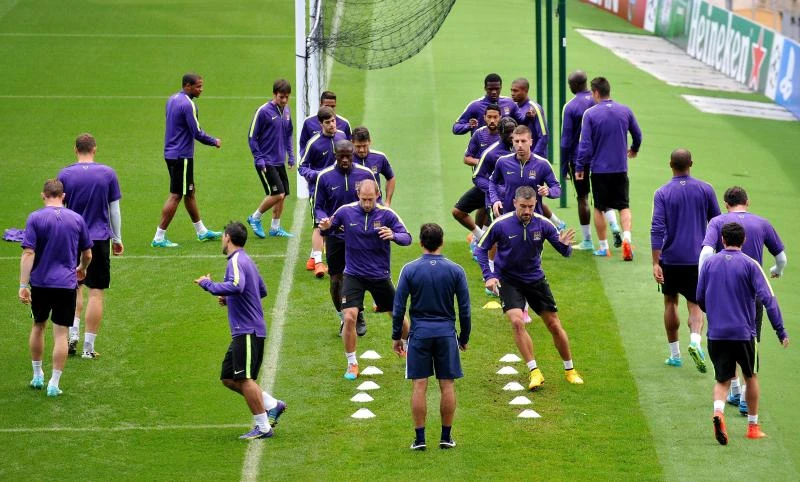 Man. City looks to bounce back; Mourinho returns to Lisbon