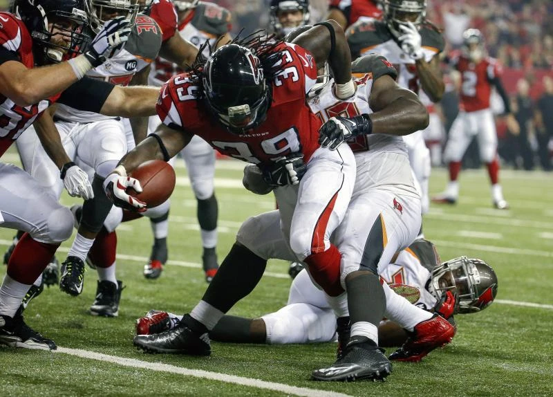 Seahawks win again; Lions, Giants pull surprises