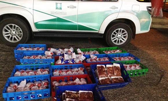 30 containers of rotting chicken seized in Jeddah