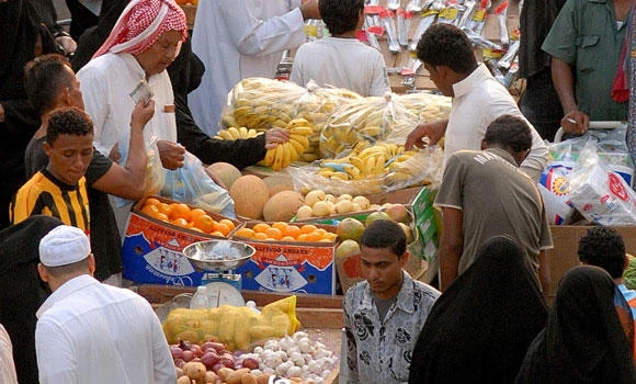 Khamis Mushayt to prevent sale of food from unknown sources